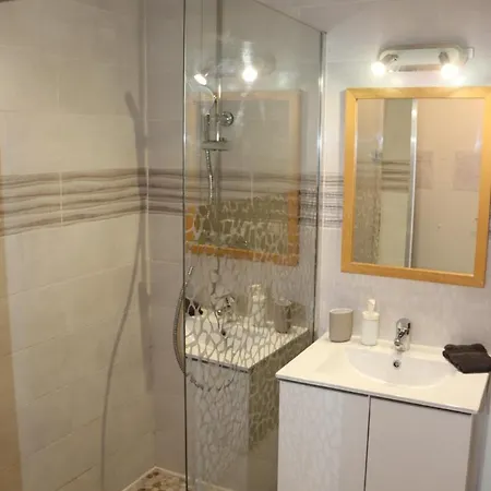 Confort-appartement Cocooning *** アパート ル·カネ